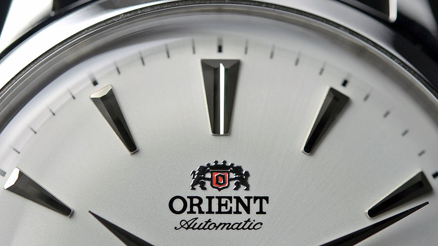 Orient AC00005W0 นาฬิกาผู้ชาย 2nd Generation Bambino Automatic Men's Watch