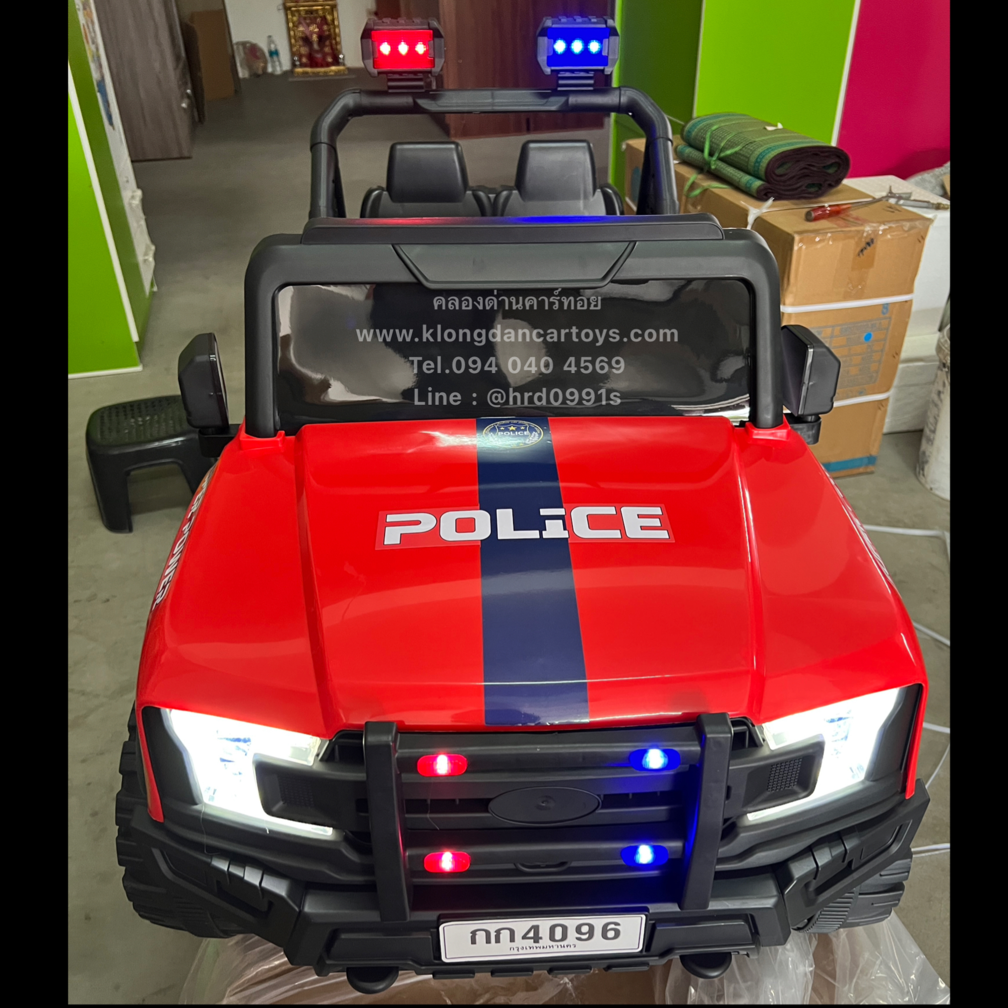 รถเด็กจิ๊ปฟอร์ดPolice4x4 💥ใช้มือถือบังคับได้💥(ต่อบูลทูธเพลงได้โยกแบบสไลด์, 5มอเตอร์ แบต12v4.5a, เล่นusb aux, ออกตัวสมูท, รีโมทบูลทูธ, มีโช้ค, มีประตูเปิดได้)
