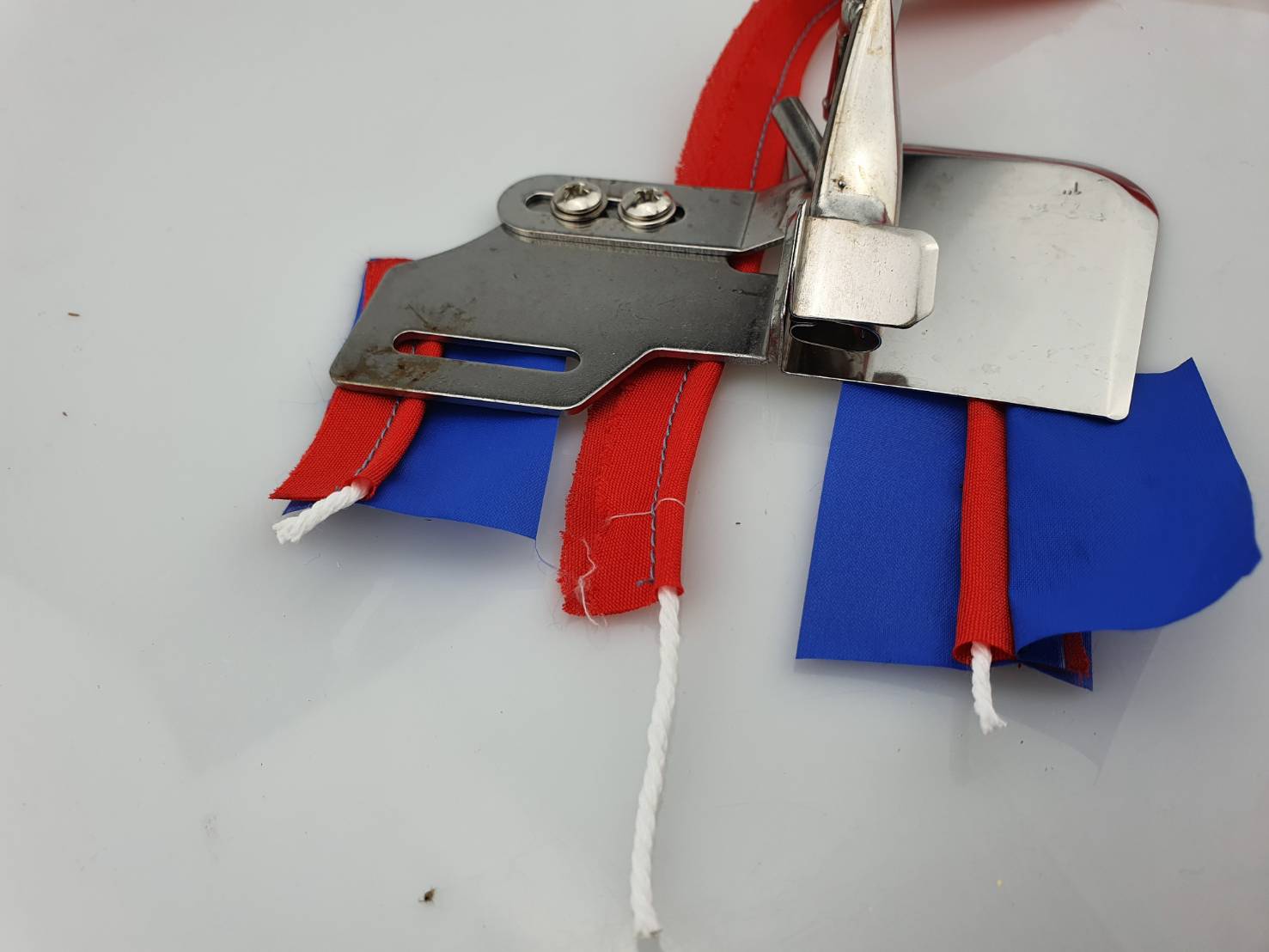 ซองกุ้นแลปจักรอุตสาหกรรมเข็มเดี่ยว ซองกุ๊นห่อเชือก ซองกุ้นแถบ ซองกุ้นแลป