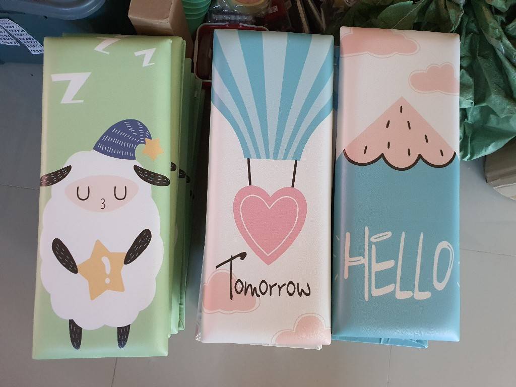 บุผนังกันกระแทก ลายการ์ตูนน่ารักๆ ขนาด 20x50 ซม.หนา 3.3 ซม. ชุดที่ 2/2