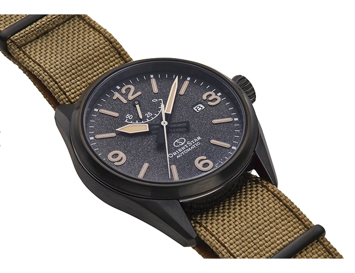 Orient RE-AU0206B00B นาฬิกาผู้ชาย Orient Star Automatic Men's Watch