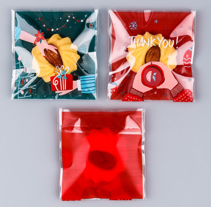 ถุงคุ๊กกี้ ฝากาว ขนาด 7x7 ซม.(ลายพิเศษสุด) จำนวน 95-100 ชิ้นต่อแพ็ค