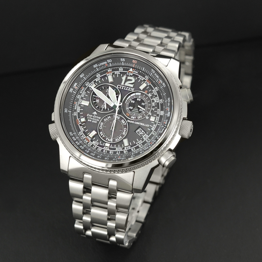 Citizen CB5850-80E นาฬิกาผู้ชาย Eco-Drive Promaster Sky Radio Controlled Chronograph Perpetual World Time Titanium Men's Watch