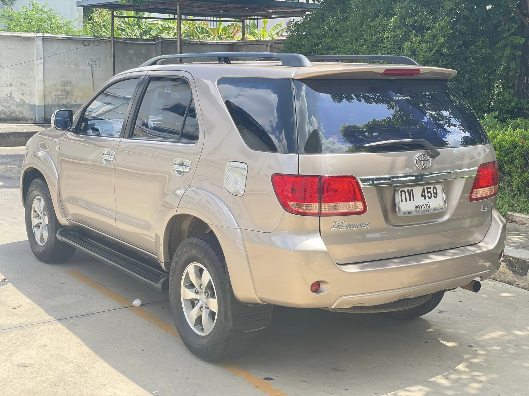 Toyota Fortuner 3.0G 4WD MT 2008