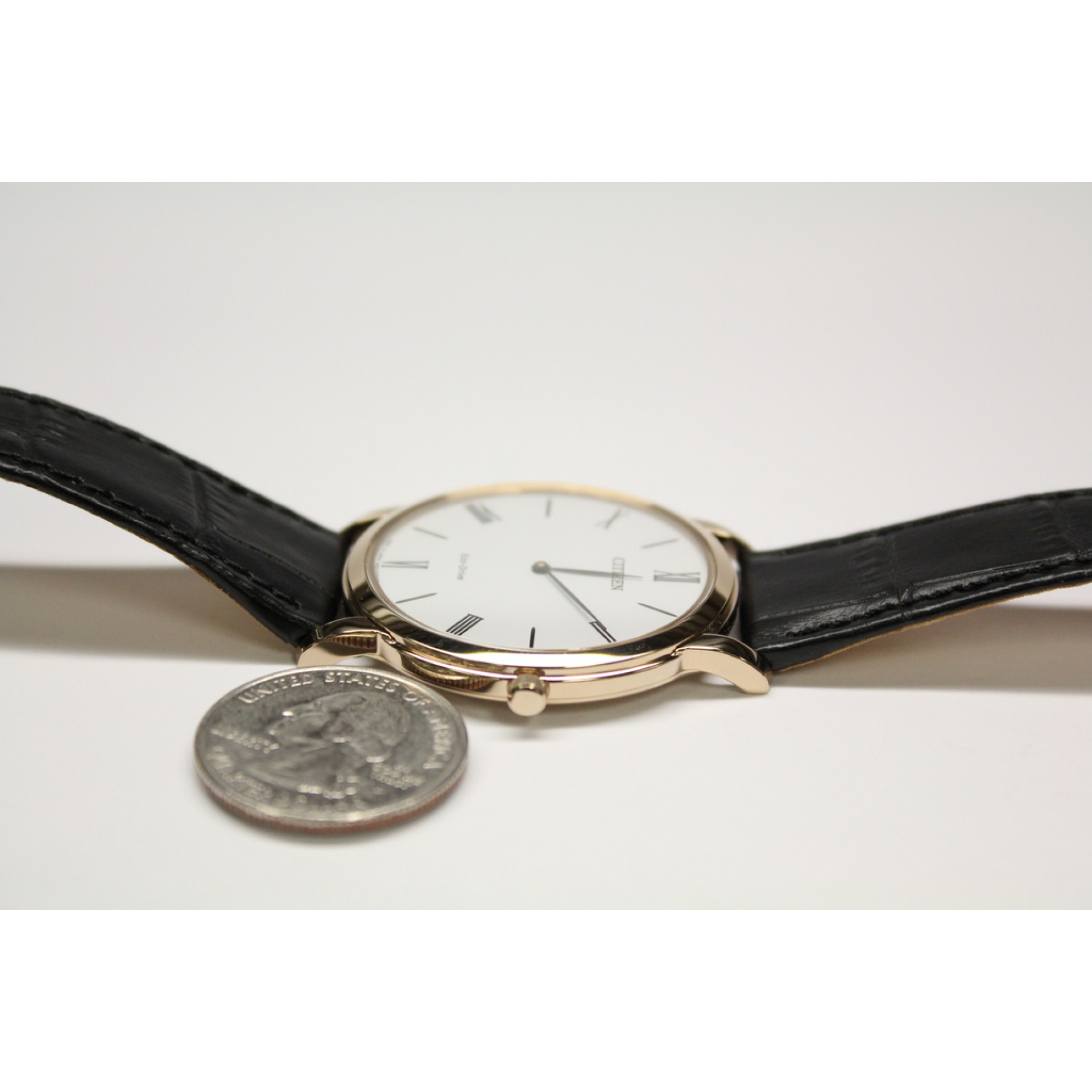 Citizen AR1113-12B นาฬิกาข้อมือผู้ชาย Eco-Drive Stiletto Ultra Thin Made in Japan Men's Watch