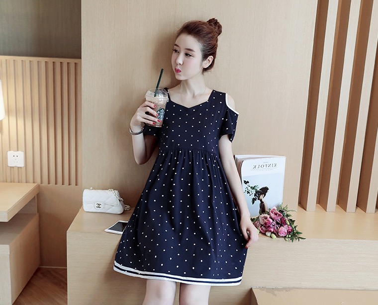 เดรสคนท้องเปิดไหล่ ใส่สบายผ้าเย็น เนื้อละเอียด สีน้ำเงิน navy blue น่ารักมากค่ะ M,L,XL,XXL