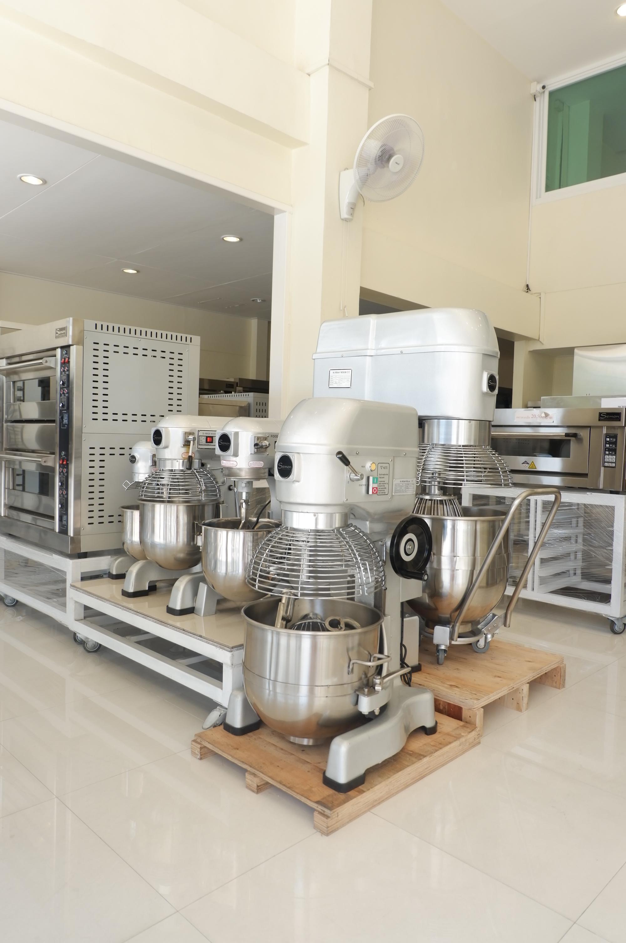 เครื่องผสม 40ลิตร 3หัวตี