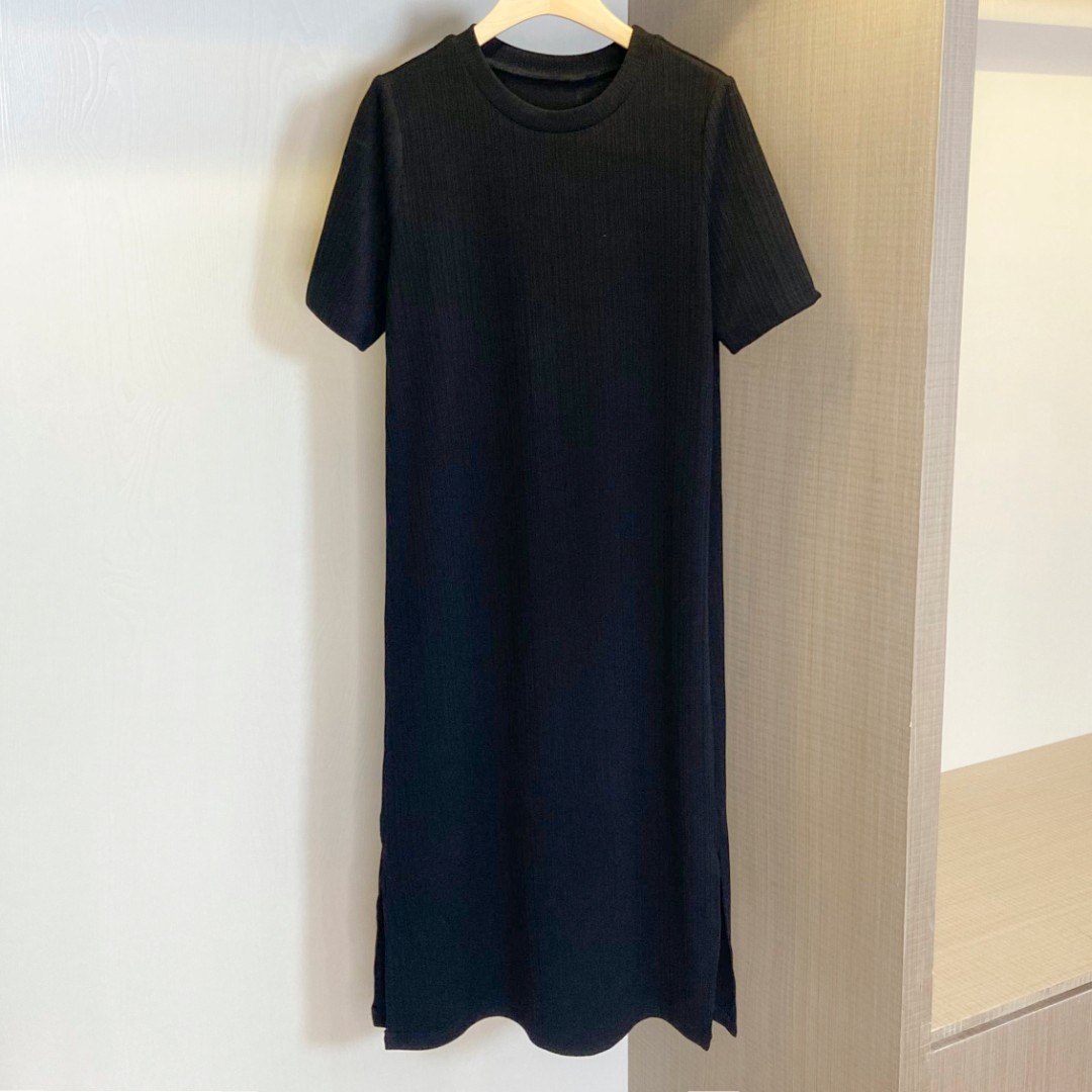 เดรสคลุมท้องแฟชั่นสบายๆ แขนสั้น ดูดี ผ้าทิ้งตัว มีน้ำหนัก เนื้อดีค่ะ M L XL XXL