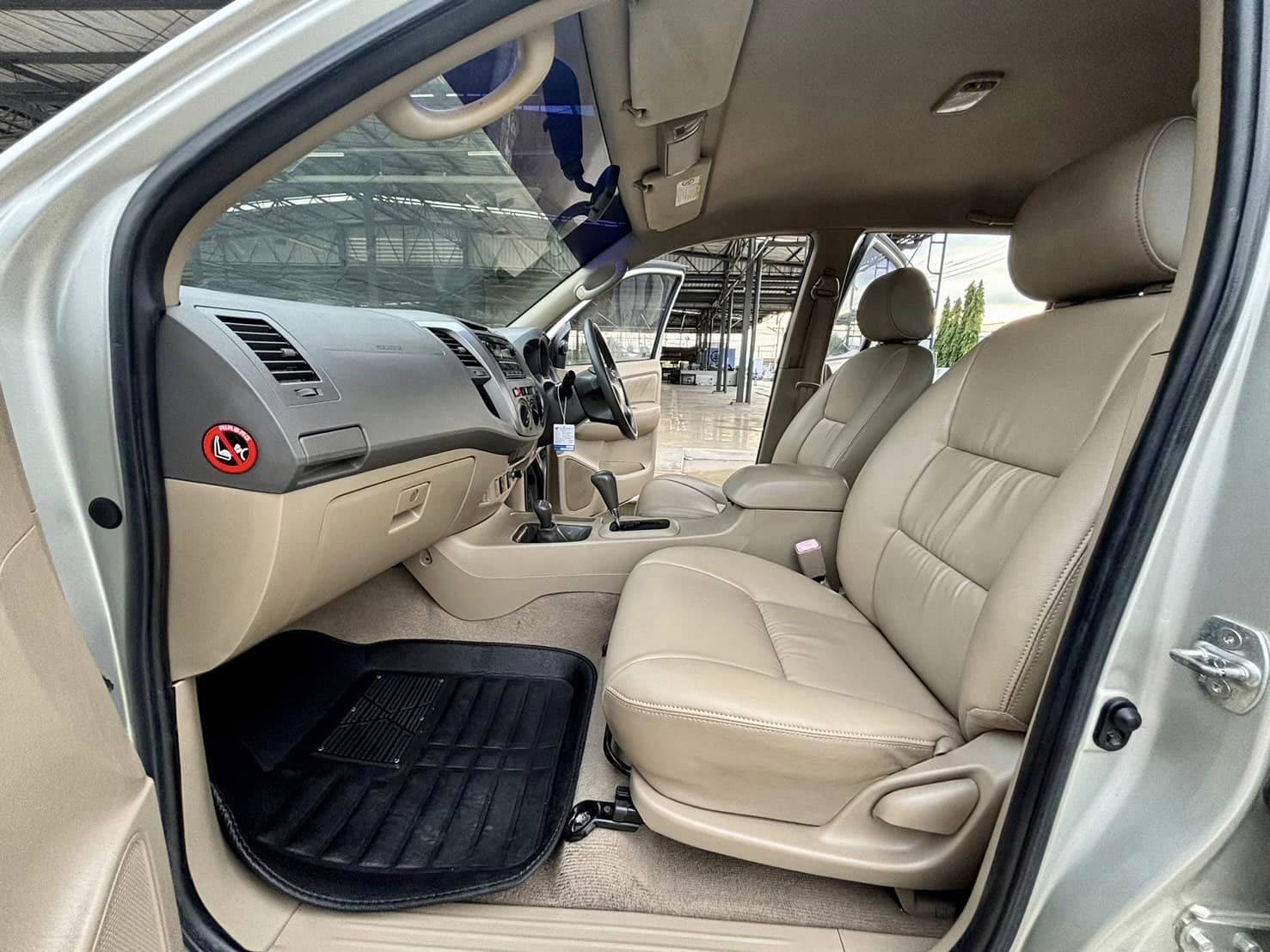 Toyota Hilux Vigo Double Cab 3.0G 4WD AT 2010