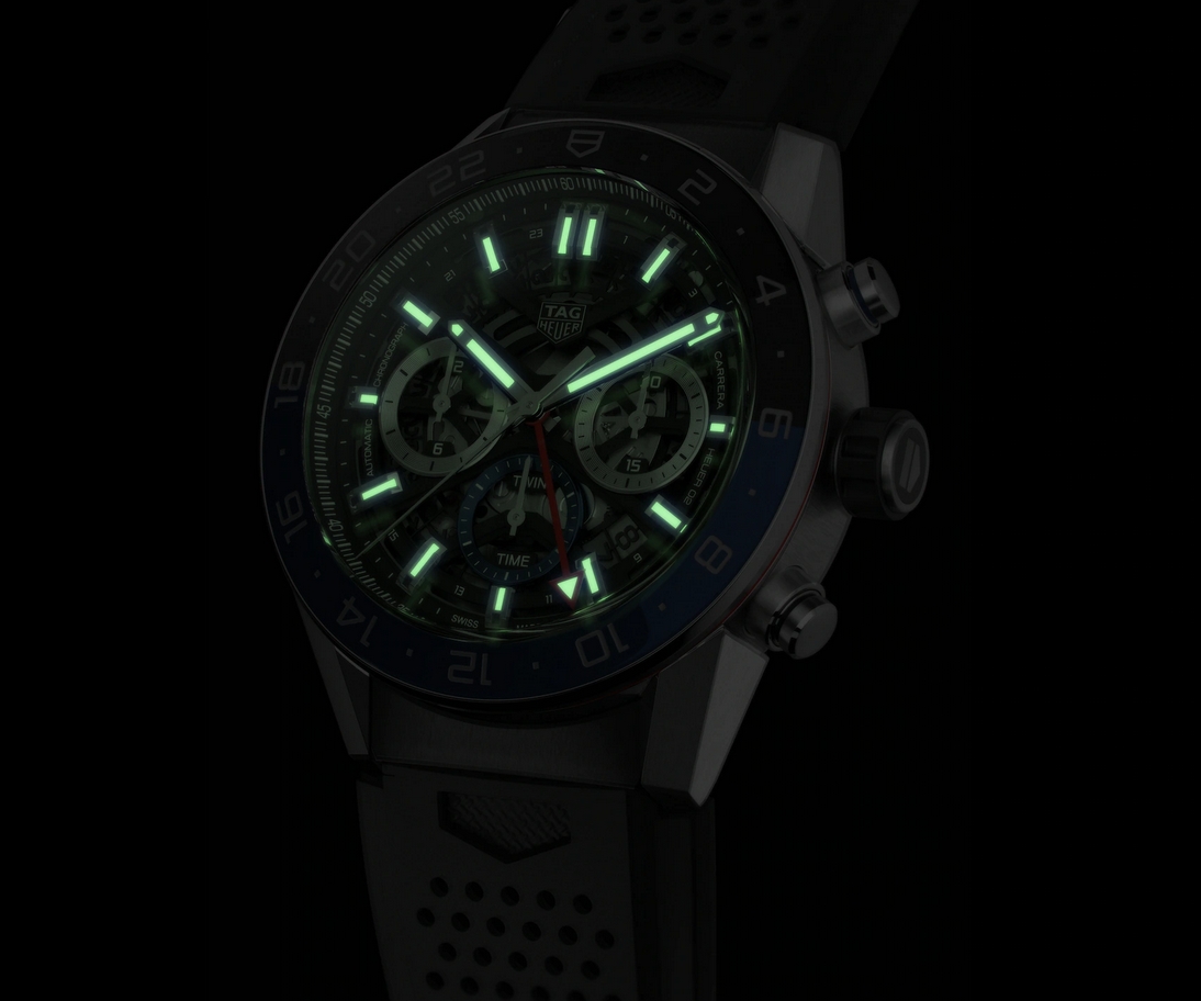 Tag Heuer CBG2A1Z.FT6157 นาฬิกาผู้ชาย Carrera Automatic Chronograph Batman Bezel GMT 45m Men's Watch