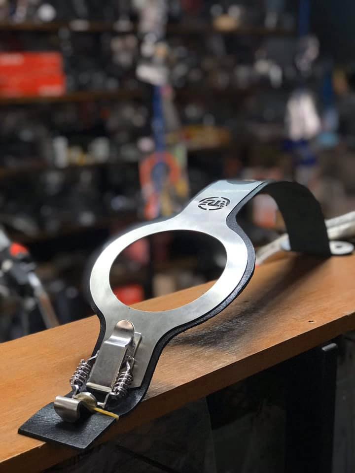 สายคาดถัง RE650 oil tank strap 650