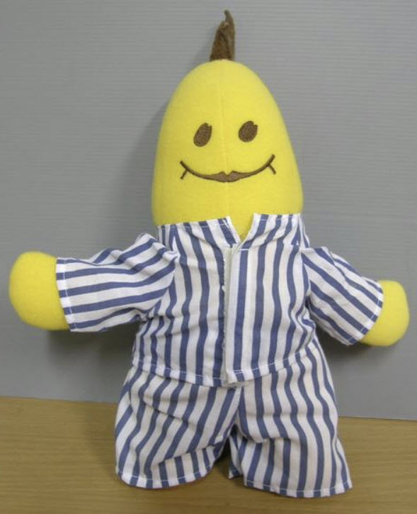 ตุ๊กตา Banana ขนาด 12 นิ้ว (มือสอง)