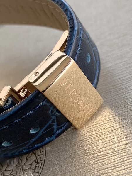 Versace P5Q80D282S282 นาฬิกาผู้หญิง Quartz Women's Watch