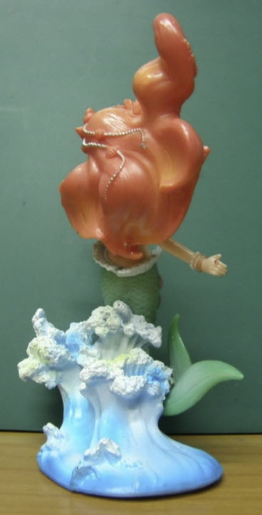 โมเดลเงือกสาว ขนาดสูง 5.75 นิ้ว