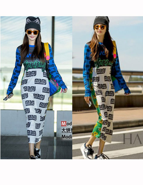 ชุดเดรสแฟชั่นพร้อมส่ง : เดรสสีฟ้าขาวแฟชั่น แต่งลายอักษรรอบตัว น่ารัก น่ารักจ้า