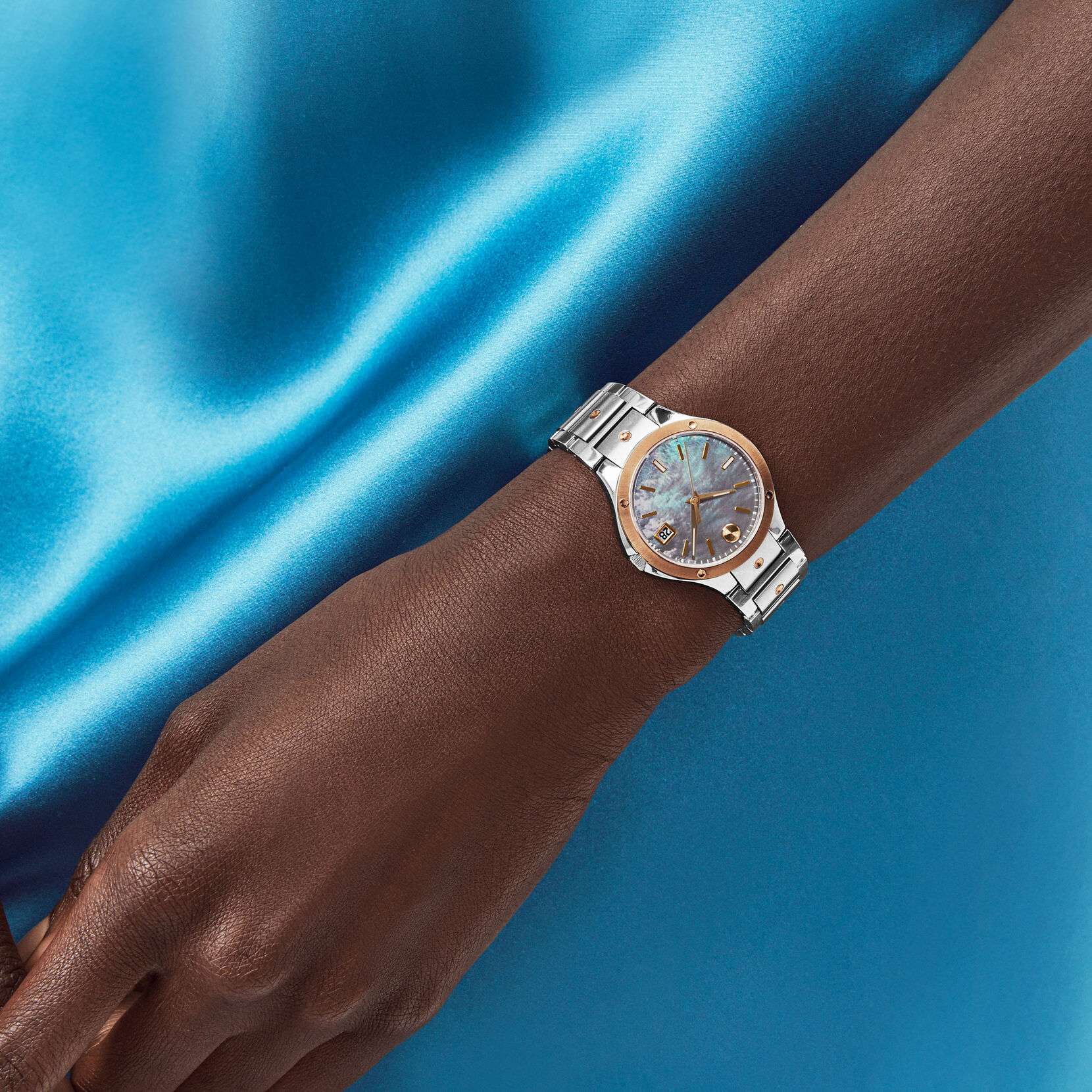 Movado 0607705 นาฬิกาผู้หญิง Quartz Women's Watch