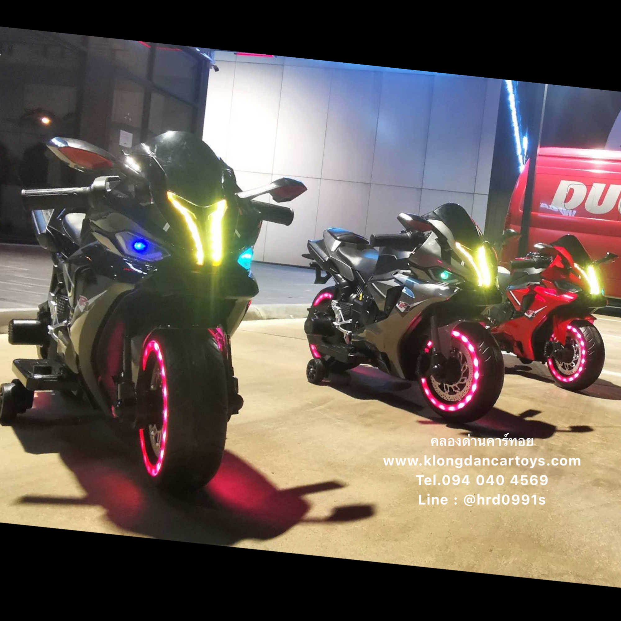 รถมอไซค์เด็กยามาฮ่าR1แบตเตอรี่2023*สีพ่นแบบพิเศษ*(คันเร่งมือบิด มีเบรก, ล้อมีไฟ , มอเตอร์ใหญ่และแบต12v4.5a, เล่นusd mp3)