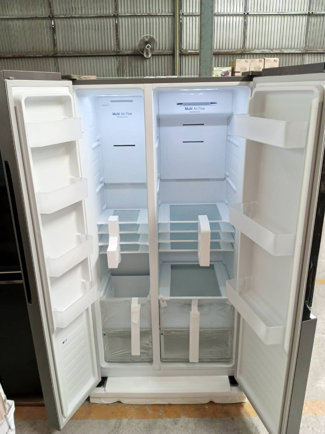 [ผ่อน0%10ด] LG ตู้เย็น SIDE BY SIDE GC-B187JQAM 18.3 คิว สีเงิน (ชลบุรีส่งฟรี)