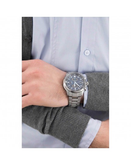 Citizen CA0700-86E นาฬิกาผู้ชาย Eco-Drive Chronograph Super Titanium Men's Watch
