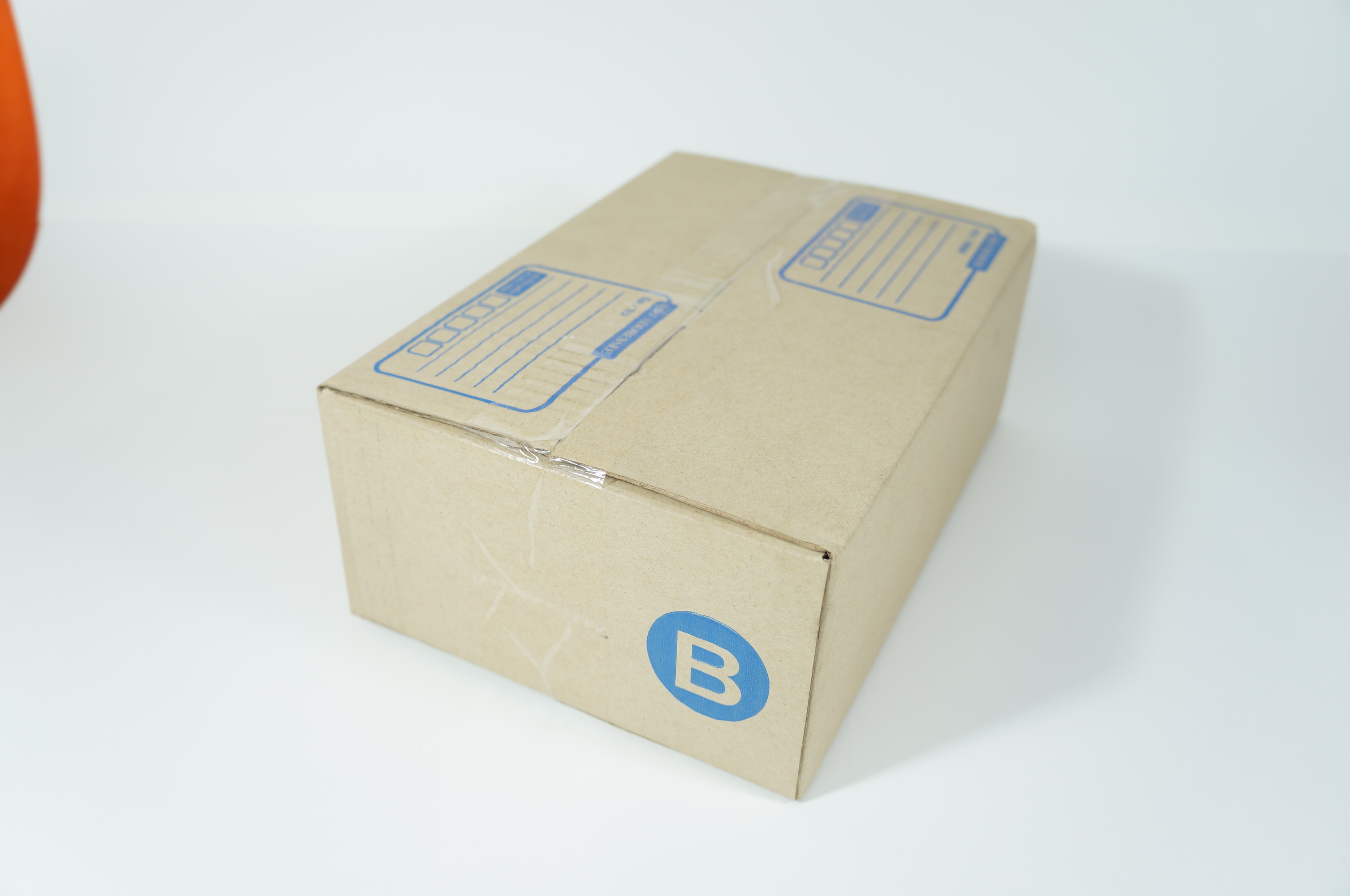 กล่องฝาชน B จำนวน 1 ใบ