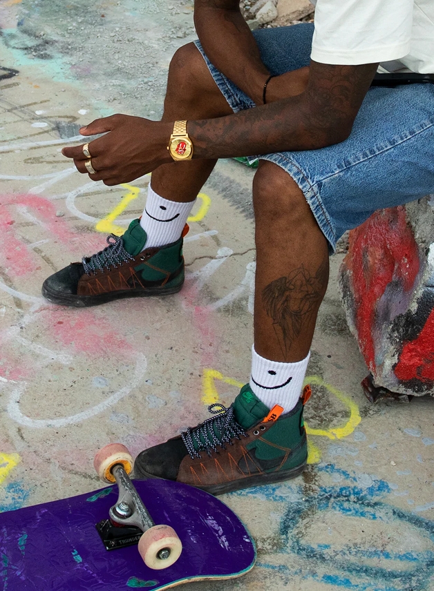 Nixon A1356-509-00 นาฬิกาผู้ชาย Rolling Stones Time Teller Quartz Men's Watch