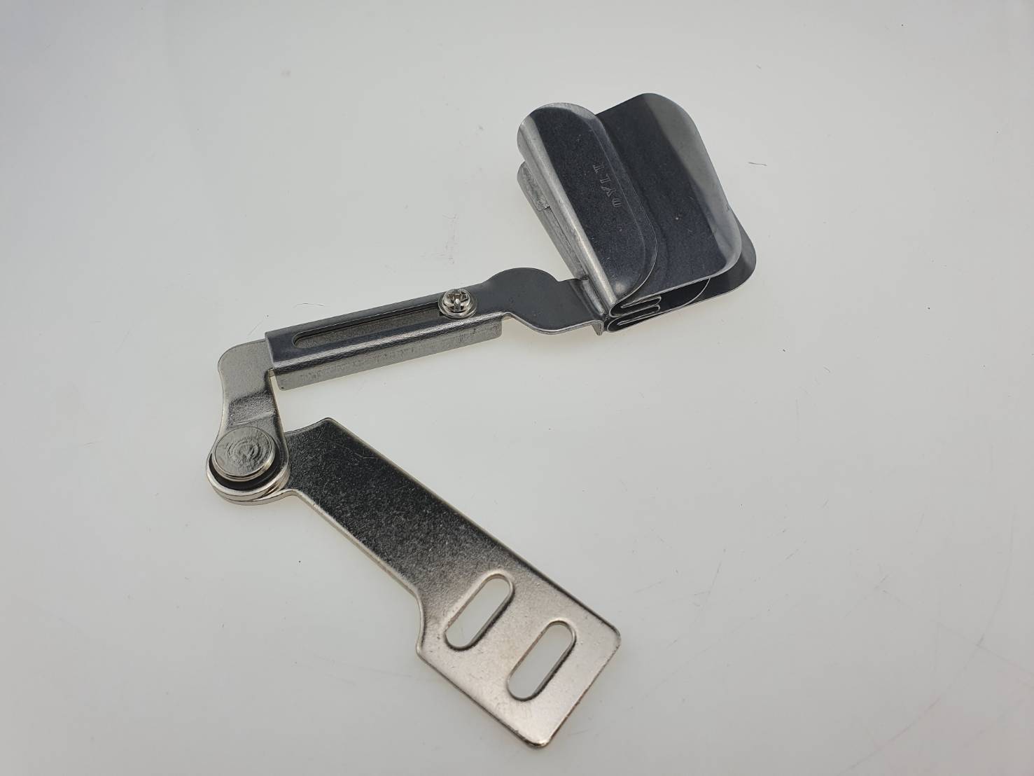 ซองเย็บประกบผ้าสองชิ้นสำหรับจักรอุตสาหกรรมเข็มเดี่ยวใช้ทำสายกระเป๋า เย็บหมอน