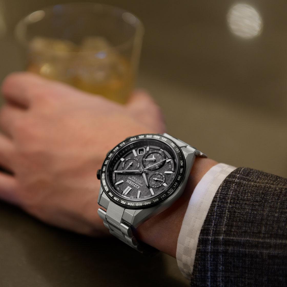 Citizen CC4058-67X นาฬิกาผู้ชาย Attesa Super Titanium™ / Satellite Timekeeping Eco-Drive Men's Watch