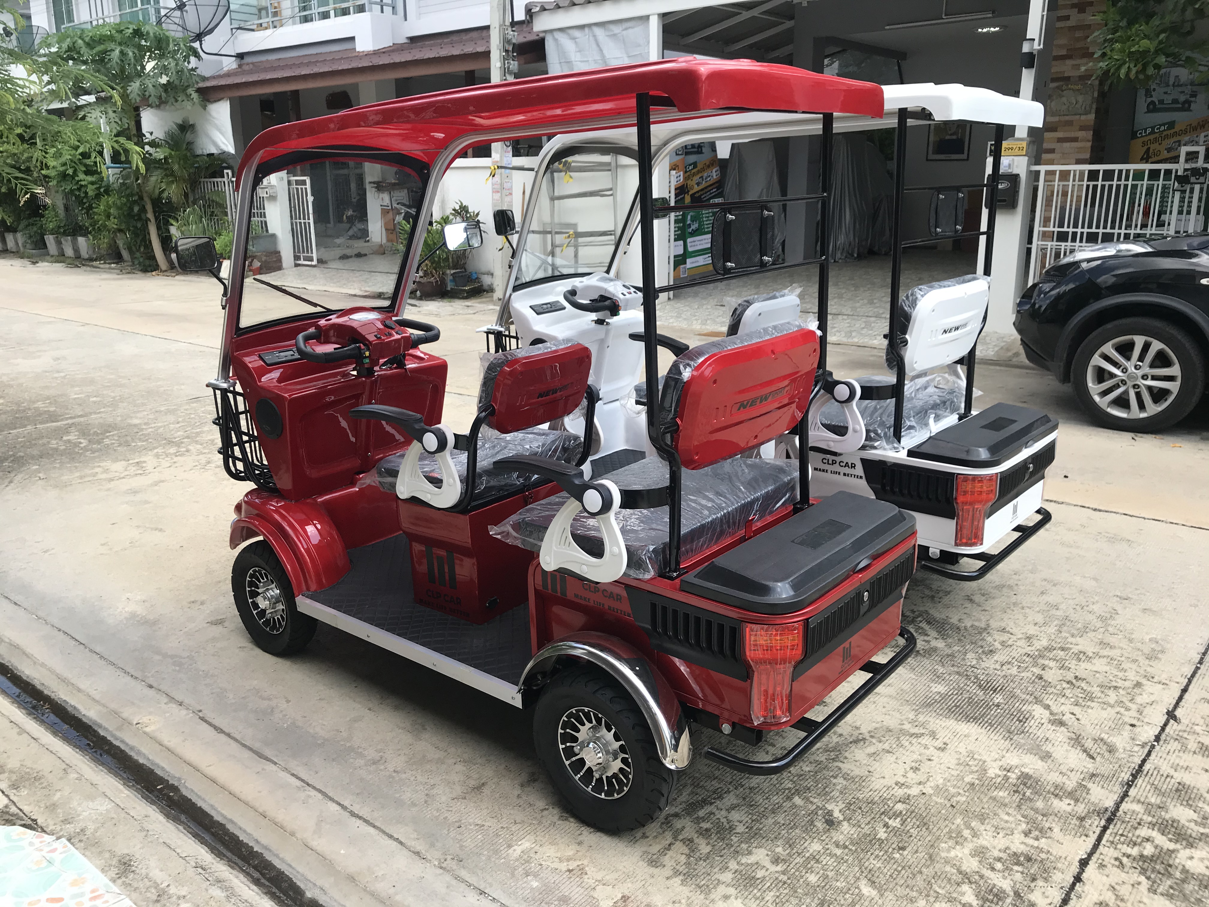 รถไฟฟ้า 4 ล้อ 3 ที่นั่ง รุ่น M-01 ยี่ห้อ CLP CAR สีแดง ขับแฮนด์บิด