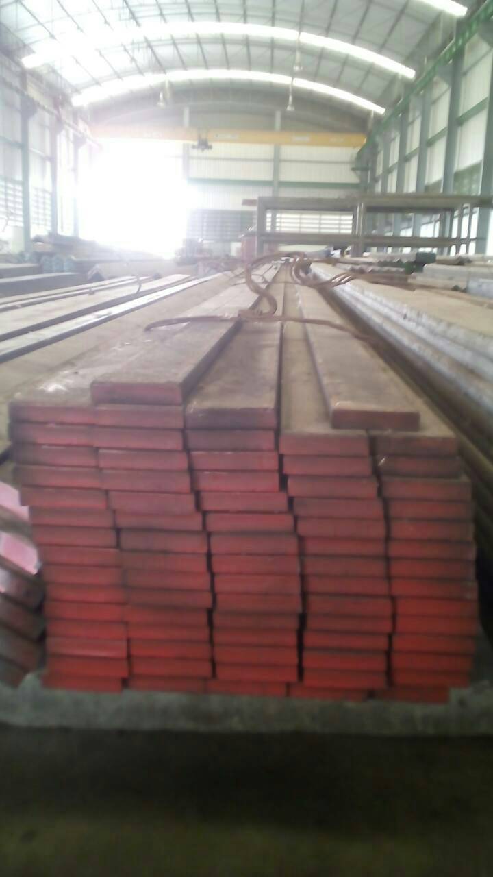เหล็กแบน 50x12mmx6m