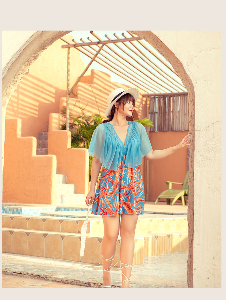 ชุดว่ายน้ำวันพีชไซส์ใหญ่ 7xl พร้อมส่ง :ชุดว่ายน้ำคนอ้วนชุดเที่ยวทะเลสีฟ้าน้ำทะเลแต่งลายใบไม้และระบายที่แขน มีกางเกงขาสั้นใส่ด้านในแบบสวยน่ารักมากๆจ้า :ขนาด รอบอก 42 - 52 นิ้ว เอว 40 - 50 นิ้ว สะโพก 44 - 58 นิ้ว