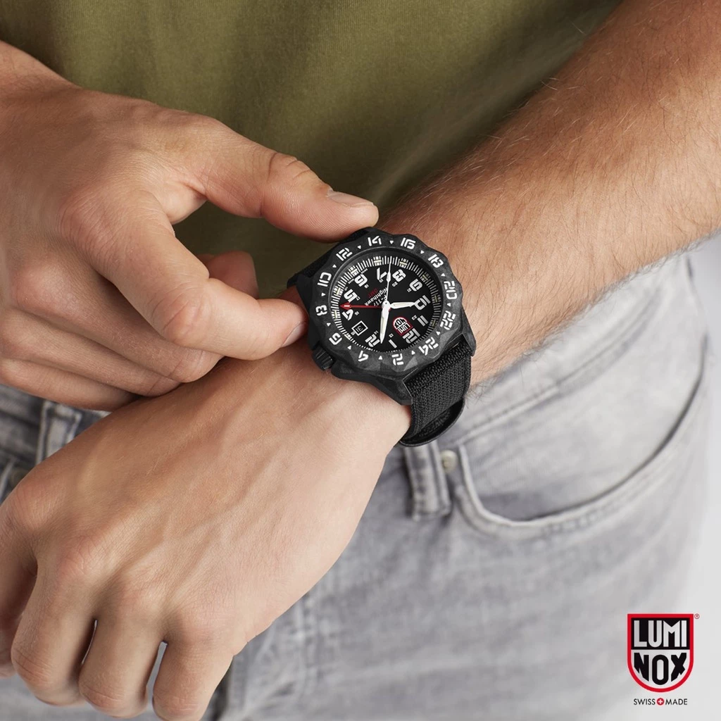 Luminox XA.6441 นาฬิกาผู้ชาย F-117 NIGHTHAWK™ Men's Watch