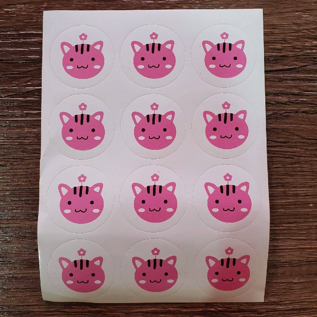 สติ๊กเกอร์ปิดถุงขนม ถุงคุ๊กกี้ ขนาดดวงละ 3.5 ซม. แพ็คละ 96 ดวง