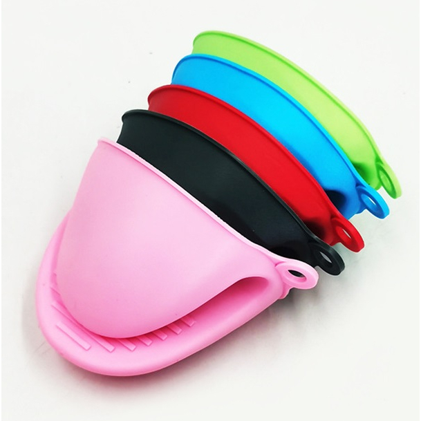 ซิลิโคนจับหม้อ ที่จับหม้อกันความร้อน ที่จับหม้อ กันของร้อน จับภาชนะร้อน ไม่ร้อนมือ สีสันสดใส