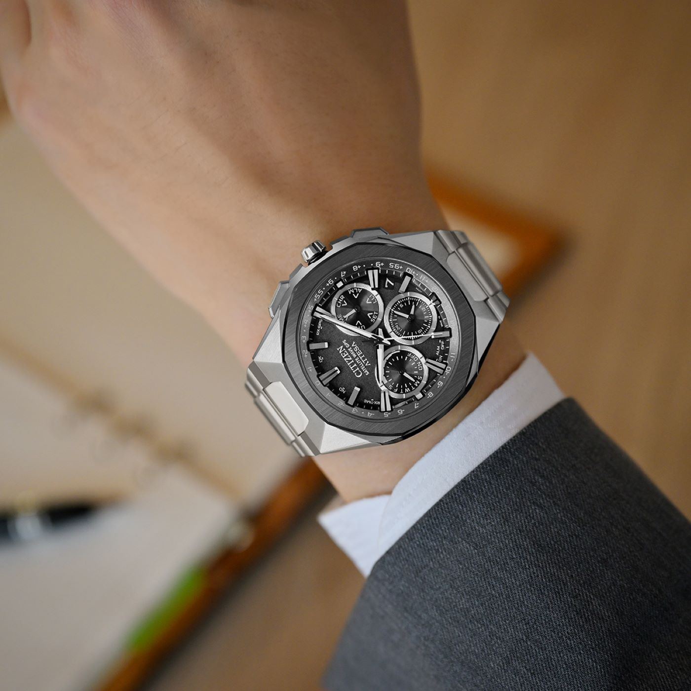 Citizen CC4104-53E นาฬิกาผู้ชาย Attesa Satellite GPS Titanium Eco-Drive Men's Watch