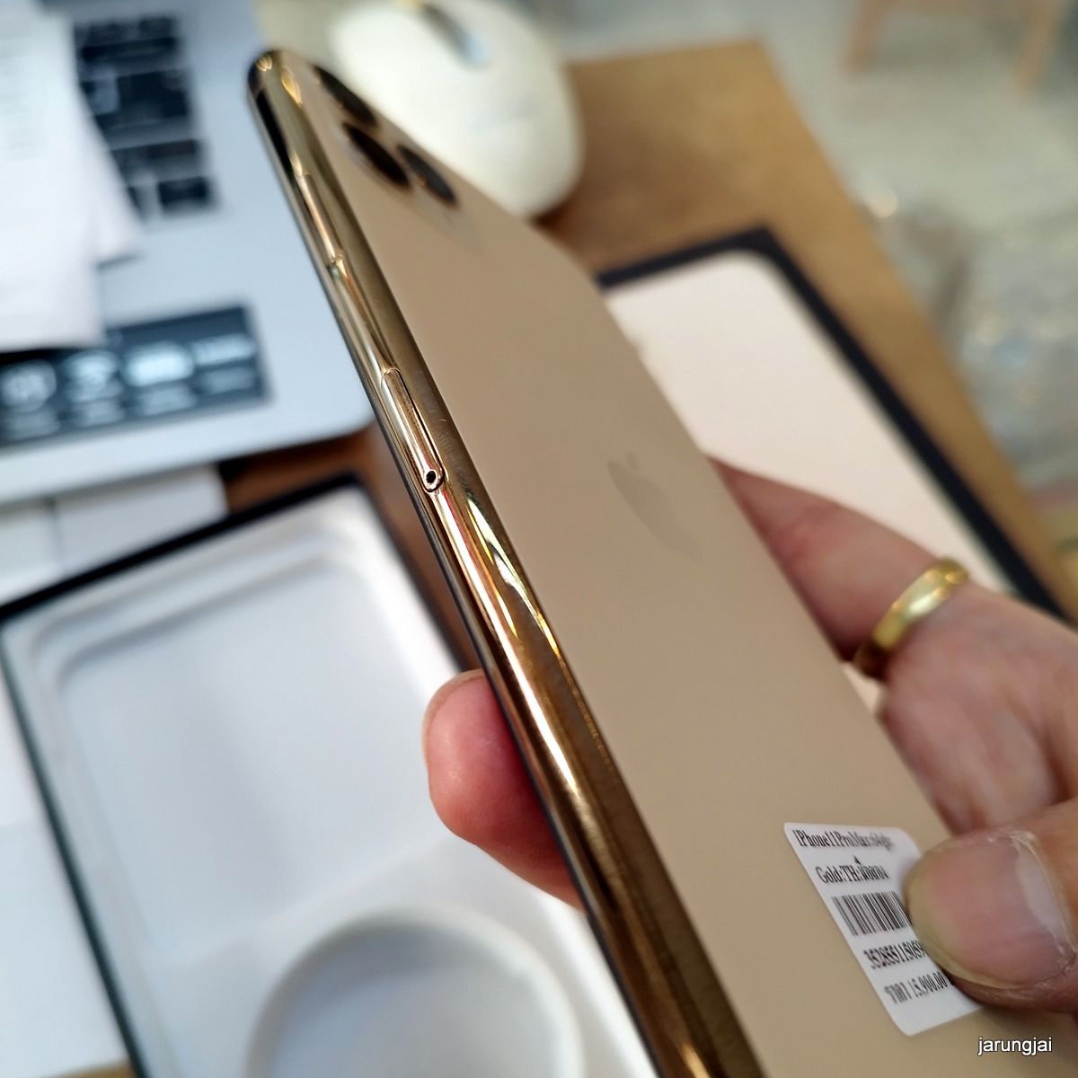 iphone 11 pro max 64 gb gold th มือสอง ไอโฟนศรีสะเกษ