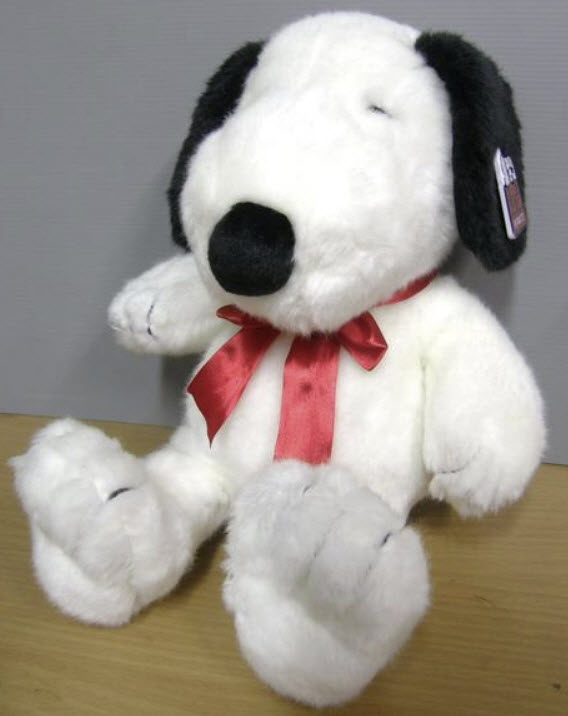 Snoopy ขนาด 14 นิ้ว (มือสอง) Cedar Fair