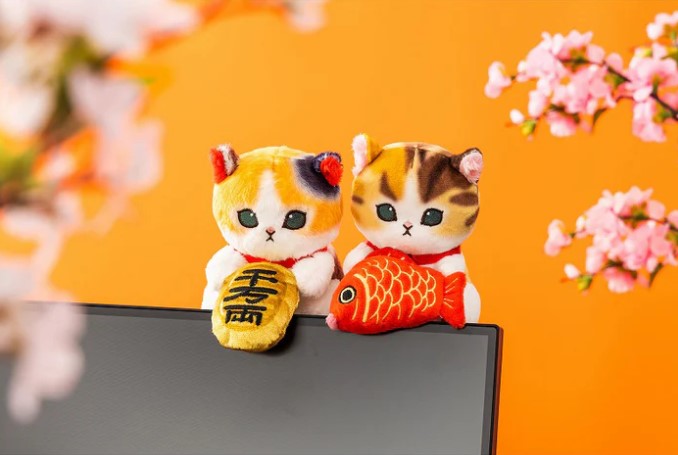 [พร้อมส่ง] แมวโมฟุ ตุ๊กตาเกาะคอม ถือทองแท่ง นำพาความโชคดี Mofusand Desktop Hook Size H12 × W7.5 x D11 cm นำเข้าจากญี่ปุ่น