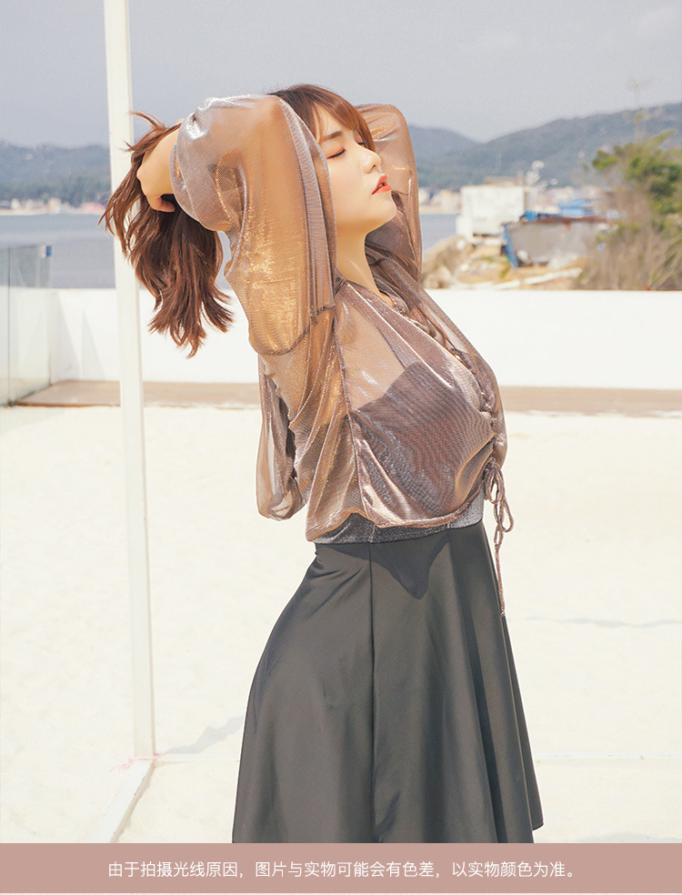 ชุดว่ายน้ำคนอ้วน 5xl พร้อมส่ง :ชุดว่ายน้ำไซส์ใหญ่ชุดเที่ยวทะเลสีดำสายไขว้ด้านหลังมาพร้อมเสื้อคลุม มีกางเกงขาสั้นใส่ด้านในแบบสวยน่ารักมากๆจ้า :รอบอก38-48นิ้ว เอว34-44นิ้ว สะโพก42-52นิ้ว เสื้อคลุมรอบอกกว้าง 48นิ้ว