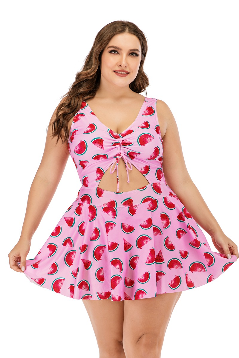 ชุดว่ายน้ำคนอ้วน 5xl พร้อมส่ง :ชุดว่ายน้ำไซส์ใหญ่สีชมพูแต่งลายแตงโม ผูกโบว์ด้านหน้า มีกางเกงใส่ด้านในแบบสวย น่ารักมากๆจ้า : - รอบอก 46 - 58 นิ้ว - เอว 42 - 54 นิ้ว - สะโพก 46 - 58 นิ้ว