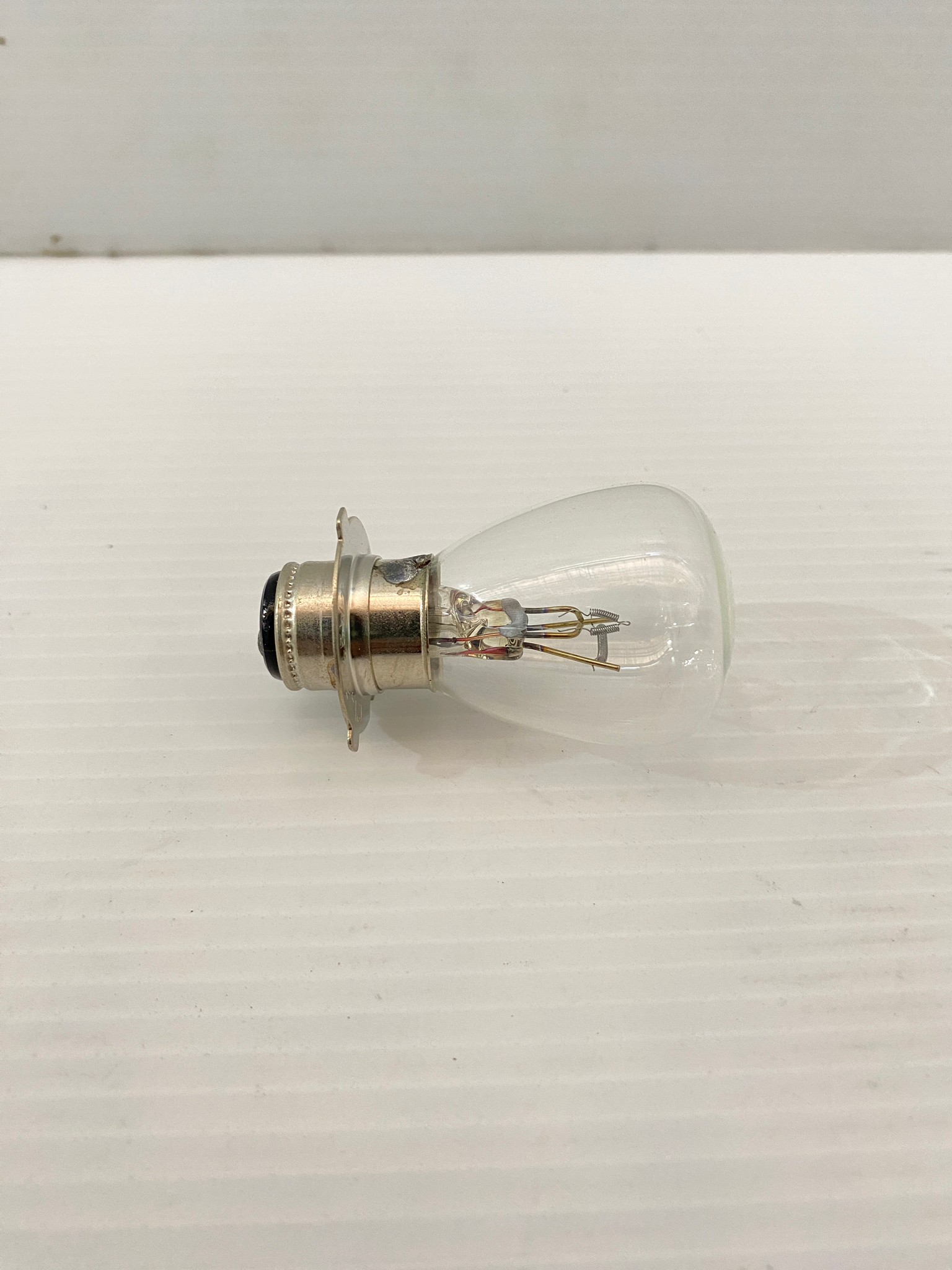 หลอดไฟ 12V รถไถเดินตามคูโบต้า รุ่น ET S