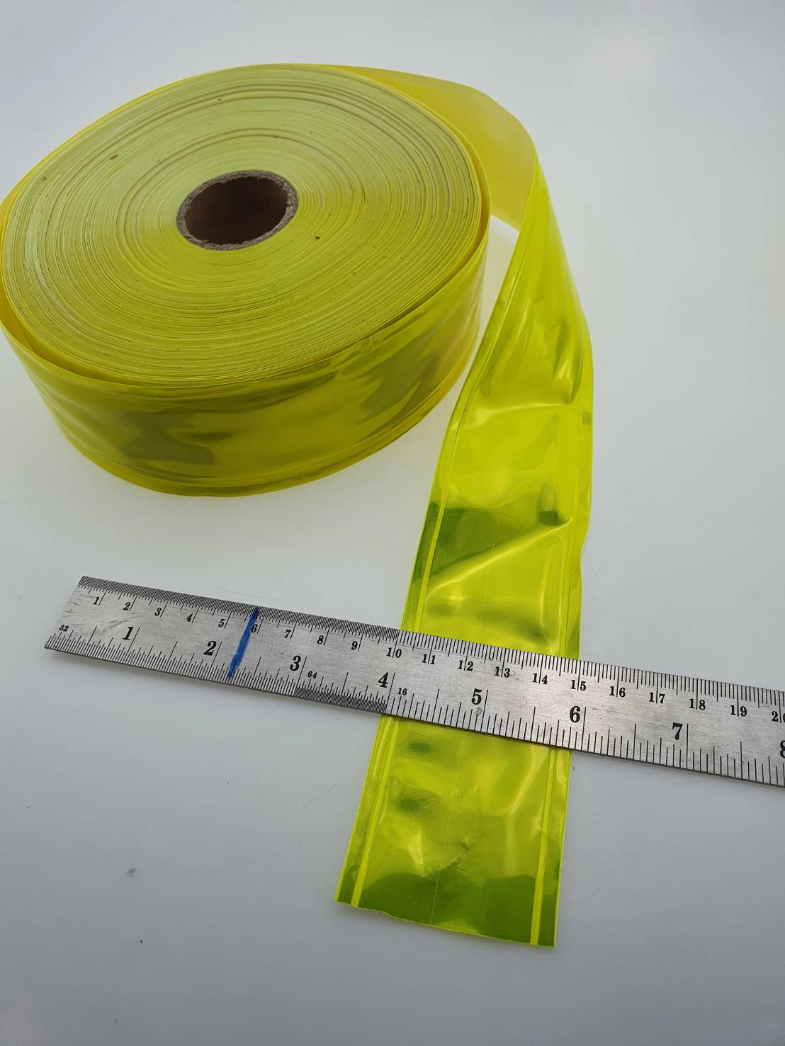 แถบผ้าสะท้อนแสง สีบรอนซ์เงิน สำหรับเย็บติดชุดยูนิฟอร์ม ชุดหมี ชุดทำงาน ชุดเซฟตี้ ชุดกีฬา เสื้อกั๊ก