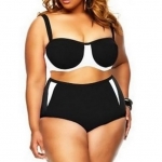 ชุดว่ายน้ำคนอ้วนพร้อมส่ง:ชุดว่ายน้ำทูพีชสีดำแต่งสีขาวที่กางเกงแบบเก๋ sexyมากๆจ้า:รอบอก42-48นิ้ว เอว32-40นิ้ว สะโพก36-48นิ้วจ้า