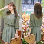 ชุดว่ายน้ำคนอ้วน พร้อมส่ง :ชุดว่ายน้ำไซส์ใหญ่สีเขียวผูกคอ มาพร้อมเสื้อคลุมแบบเก๋ มีกางเกงขาสั้นใส่ด้านในแบบสวยมากๆจ้า:รอบอก40-48นิ้ว เอว34-44นิ้ว สะโพก36-48นิ้ว เสื้อคลุมรอบอกกว้าง48นิ้ว