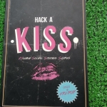 TS948 [ครูป๊อป] Kissจุมพิตพิฆาตคะแนนสอบสังคมปีล่าสุด สรุปสังคมเล่มเล็กพาสะดวก กระดาษมัน สวย เนื้อหาครบและสรุปเน้นข้อสอบได้ดีมาก คล้ายมินิไทยบุ๊ค แต่เป็นเวอร์ชั่นสังคม หายากมากขายเล่มจริงเท่านั้นไม่xerox