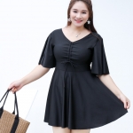 ชุดว่ายน้ำคนอ้วน 6xl พร้อมส่ง: ชุดว่ายน้ำไซส์ใหญ่สีดำผูกโบว์ด้านหลังแต่งระบายแขนมีกางเกงขาสั้นใส่ด้านในแบบสวยน่ารักมากๆจ้า:รอบอก42-54นิ้ว เอว38-48นิ้ว สะโพก42-56นิ้ว