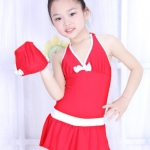 ชุดว่ายน้ำเด็ก พร้อมส่ง :ชุดว่ายน้ำเด็กสีแดงผูกคอมีกางเกงด้านใน สีสันสดใสมีหมวก แบบสวยน่ารักมากๆจ้า:รอบอก30-36นิ้ว เอว26-32นิ้ว สะโพก30-36นิ้ว