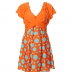 ชุดว่ายน้ำไซส์ใหญ่พร้อมส่ง :ชุดว่ายน้ำแฟชั่นสีส้มแต่งลายจุดสีสันสดใส มีกางเกงขาสั้นใส่ด้านใน น่ารักมากๆจ้า:รอบอก40-48นิ้ว เอว34-44นิ้ว สะโพก40-48นิ้วจ้า