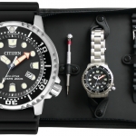 Citizen BN0150-10EM นาฬิกาผู้ชาย Eco-Drive Promaster Divers ISO 200m Set Extra Strap Men's Watch