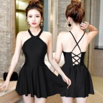 ชุดว่ายน้ำทูพีช พร้อมส่ง : ชุดว่ายน้ำสีดำแต่งสายไขว้ด้านหลัง มีกางเกงใส่ด้านในแบบสวย. sexyมากๆจ้า:รอบอก32-40นิ้ว เอว26-32นิ้ว สะโพก32-40นิ้ว