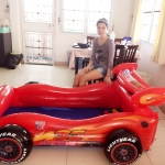 สระว่ายน้ำเด็กเล่นรูปรถแข่งยี่ห้อ Intex